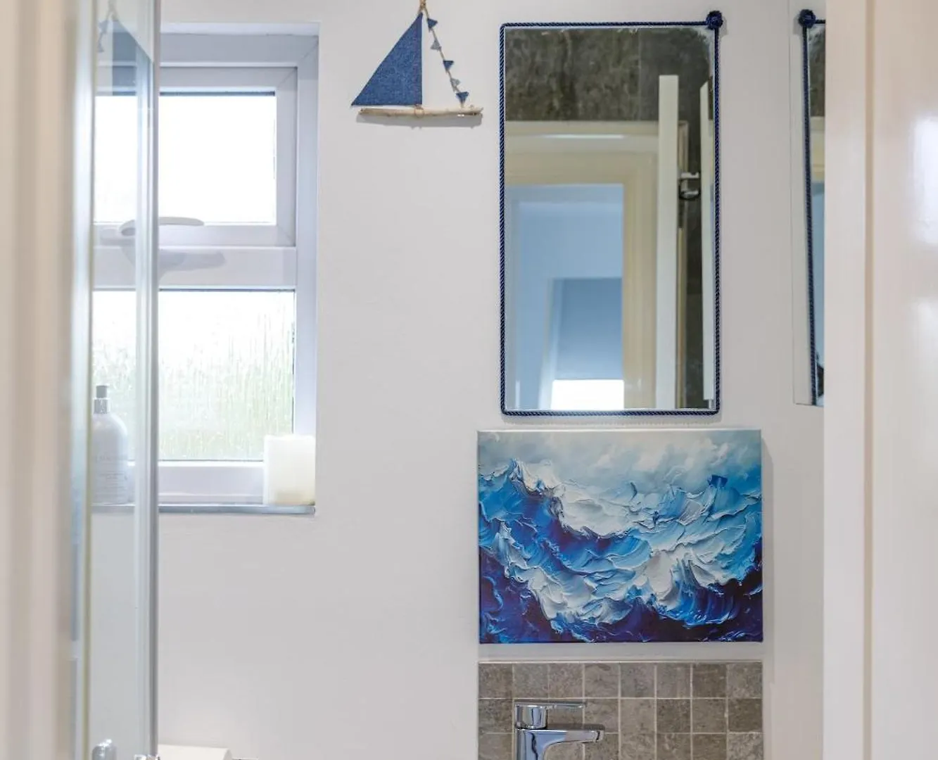 Wave Watcher- 4 Bed Sea View Home Brighton
